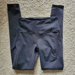 Victoria's Secret Knockout Leggings Small